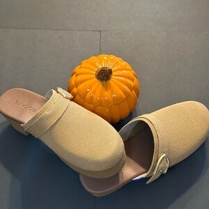 Rothy's Size 11 Tan Mules with gold Buckle Detail and mini wedge heel